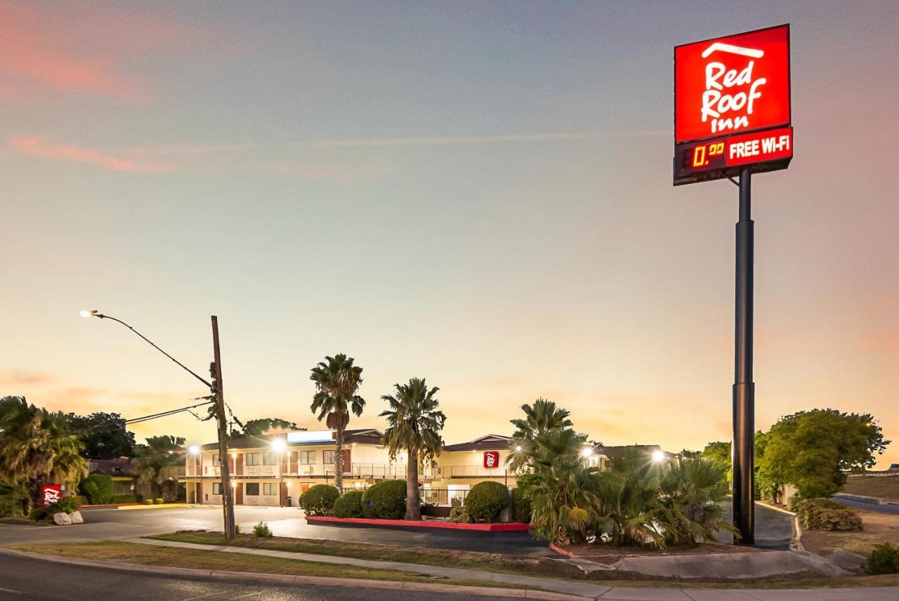 Red Roof Inn San Antonio E - Frost Bank Center Ngoại thất bức ảnh